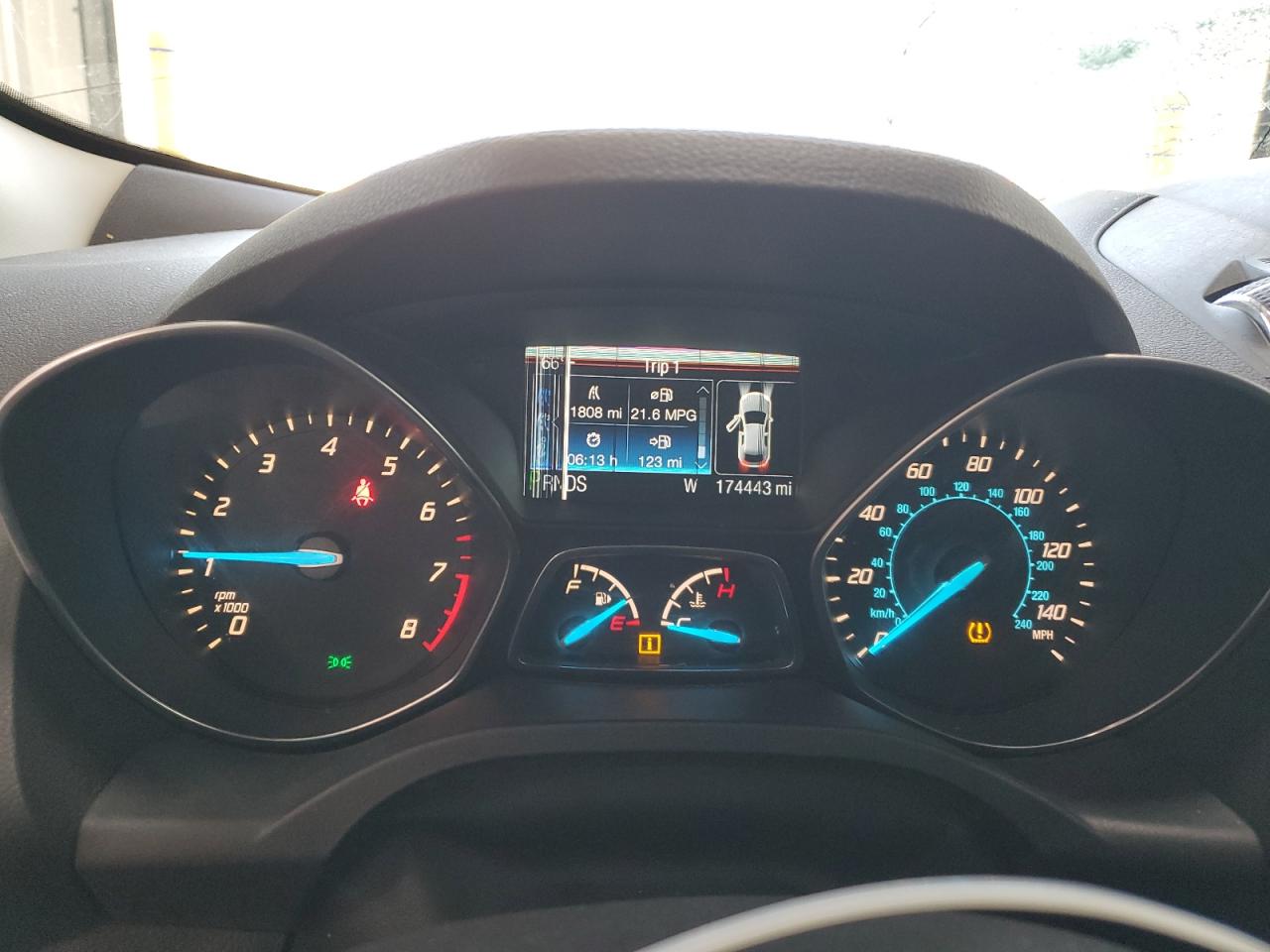 1FMCU9J98EUA96636 2014 Ford Escape Titanium