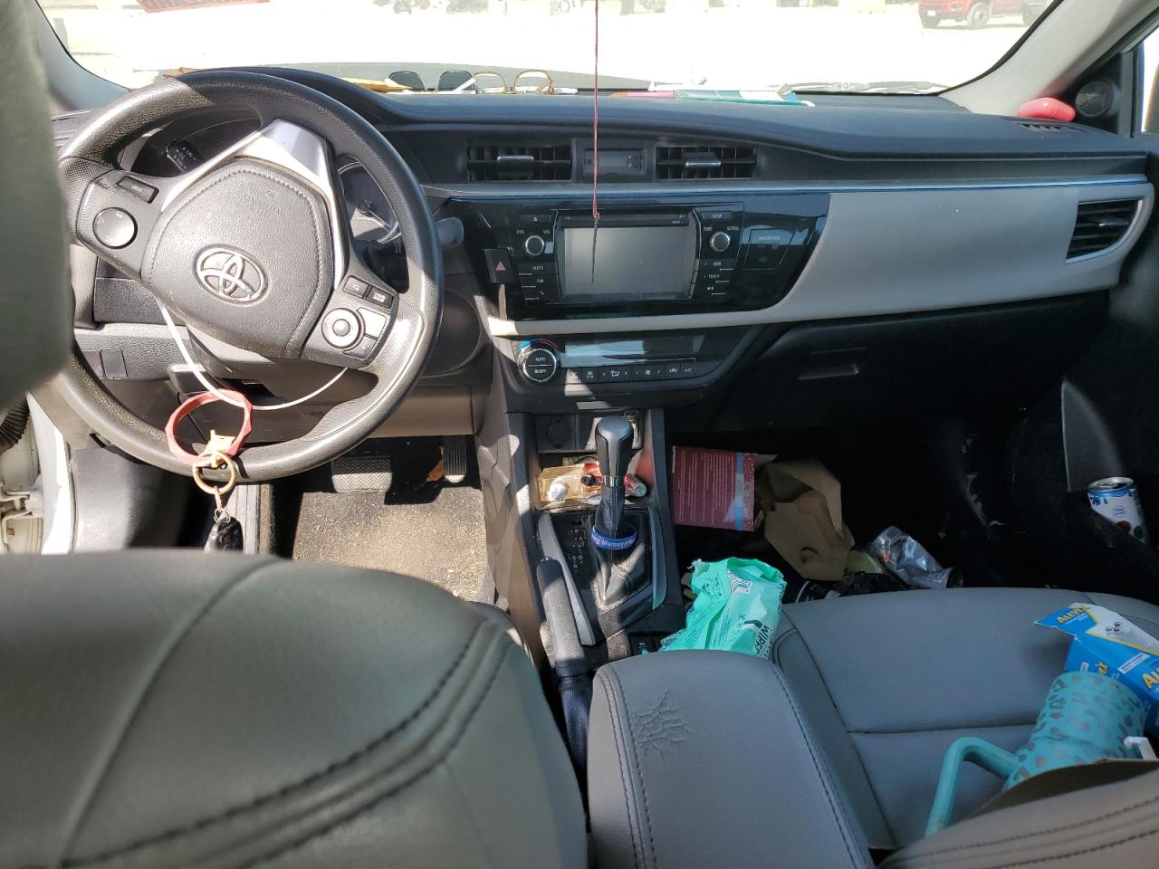 2015 Toyota Corolla Eco VIN: 5YFBPRHE5FP203974 Lot: 81158125