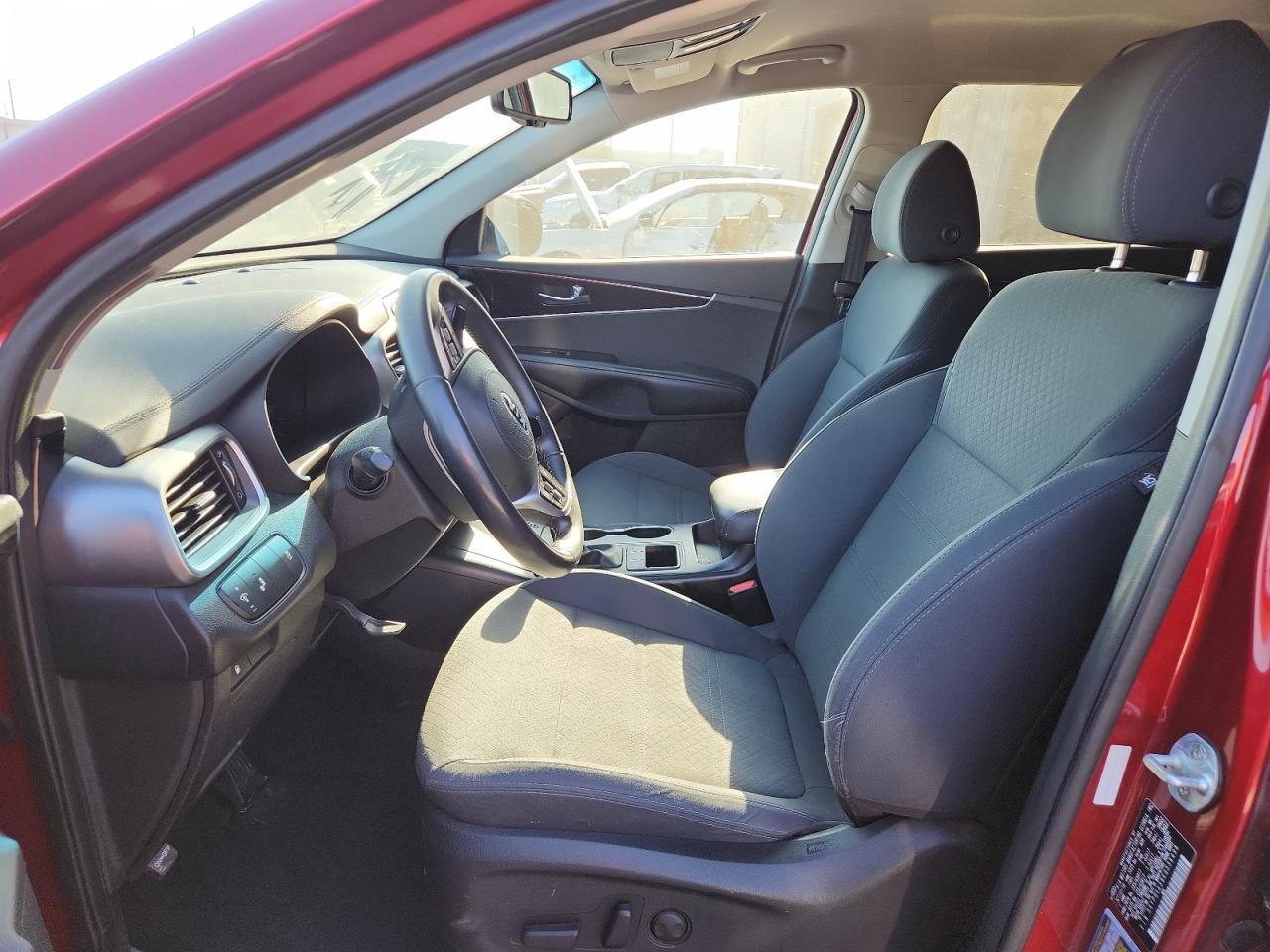 2019 Kia Sorento L VIN: 5XYPG4A39KG536498 Lot: 80530985