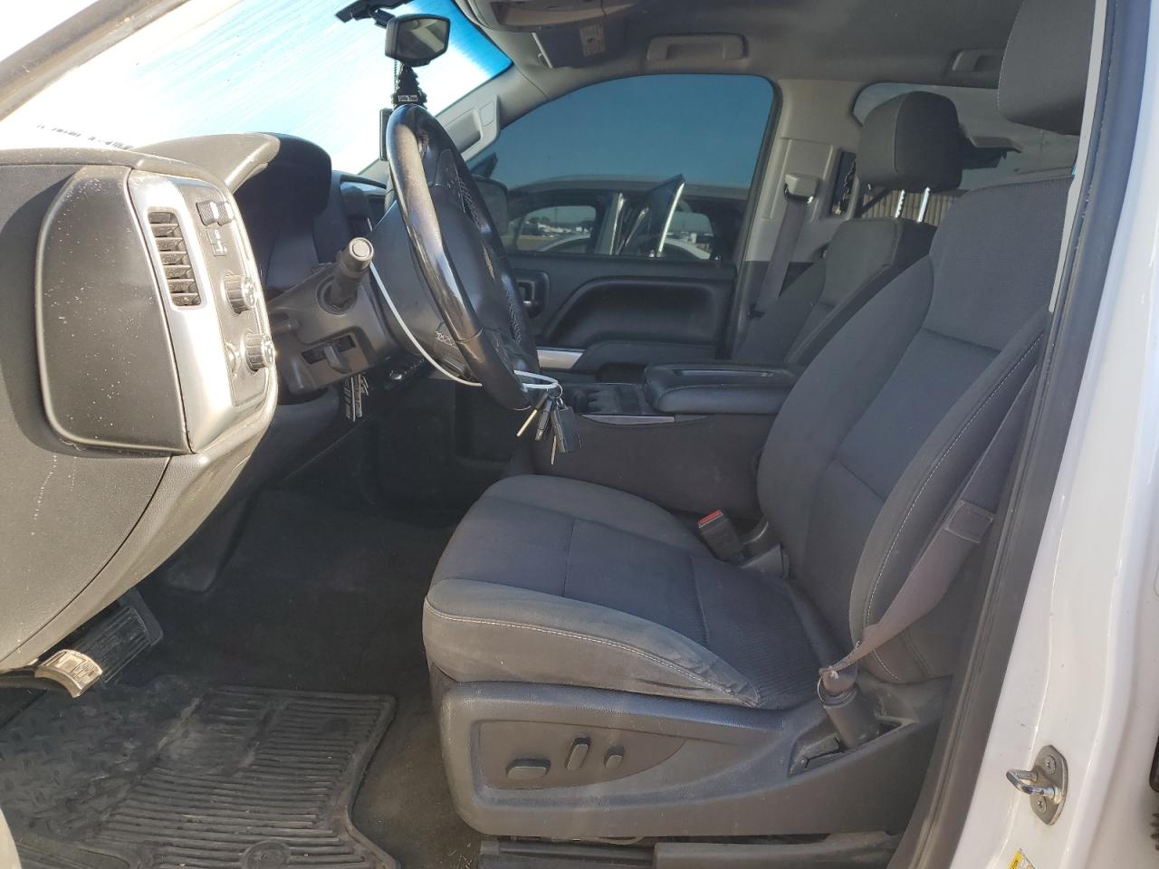 2017 Chevrolet Silverado K1500 Lt VIN: 3GCUKREC0HG346639 Lot: 84704735