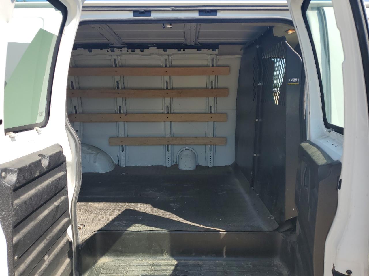 2020 GMC Savana G2500 VIN: 1GTW7AFG8L1184991 Lot: 71905485