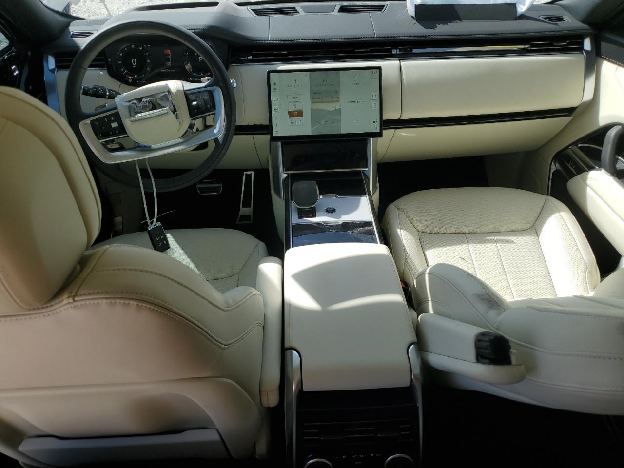 2025 Land Rover Range Rover Se VIN: SALKPBE91SA302863 Lot: 81442055