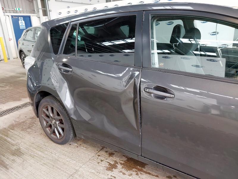 2015 TOYOTA VERSO TREND D-4D 