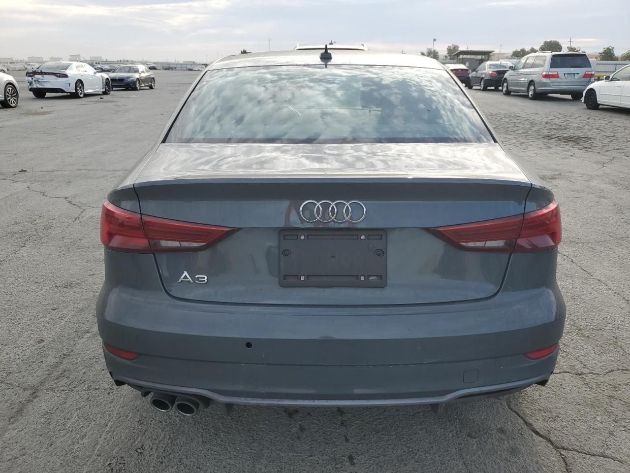 2017 Audi A3 Premium Plus VIN: WAUGUGFF3H1038381 Lot: 81203395