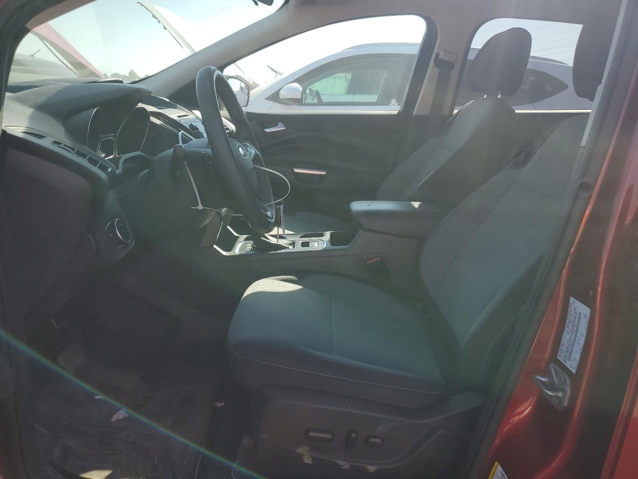 2017 Ford Escape Se VIN: 1FMCU9G91HUB97271 Lot: 81853905