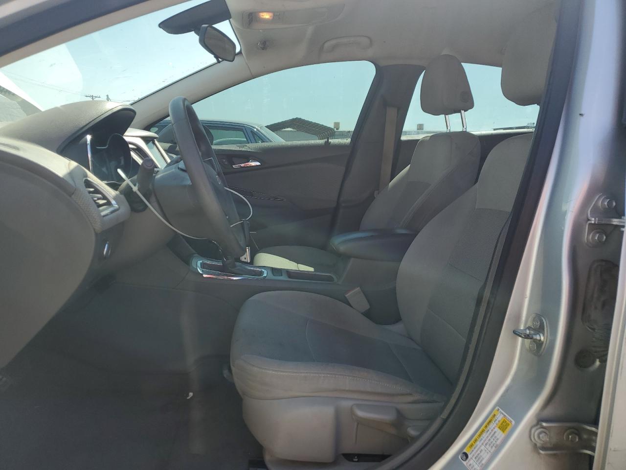 2017 Chevrolet Cruze Ls VIN: 1G1BC5SM1H7127462 Lot: 84049385