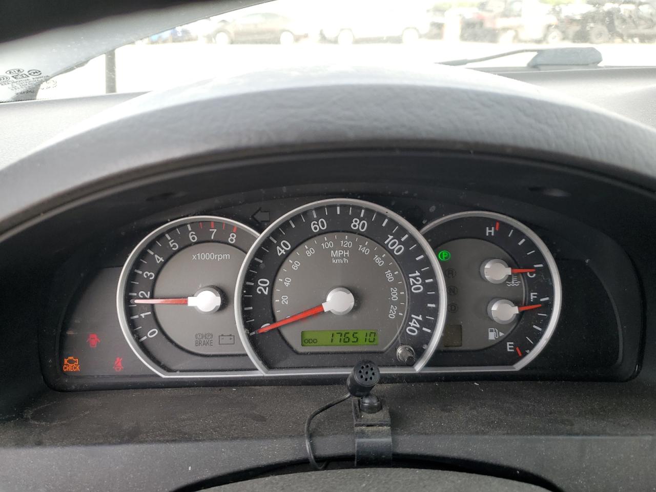 2008 Kia Sorento Ex VIN: KNDJC735485845640 Lot: 81070615