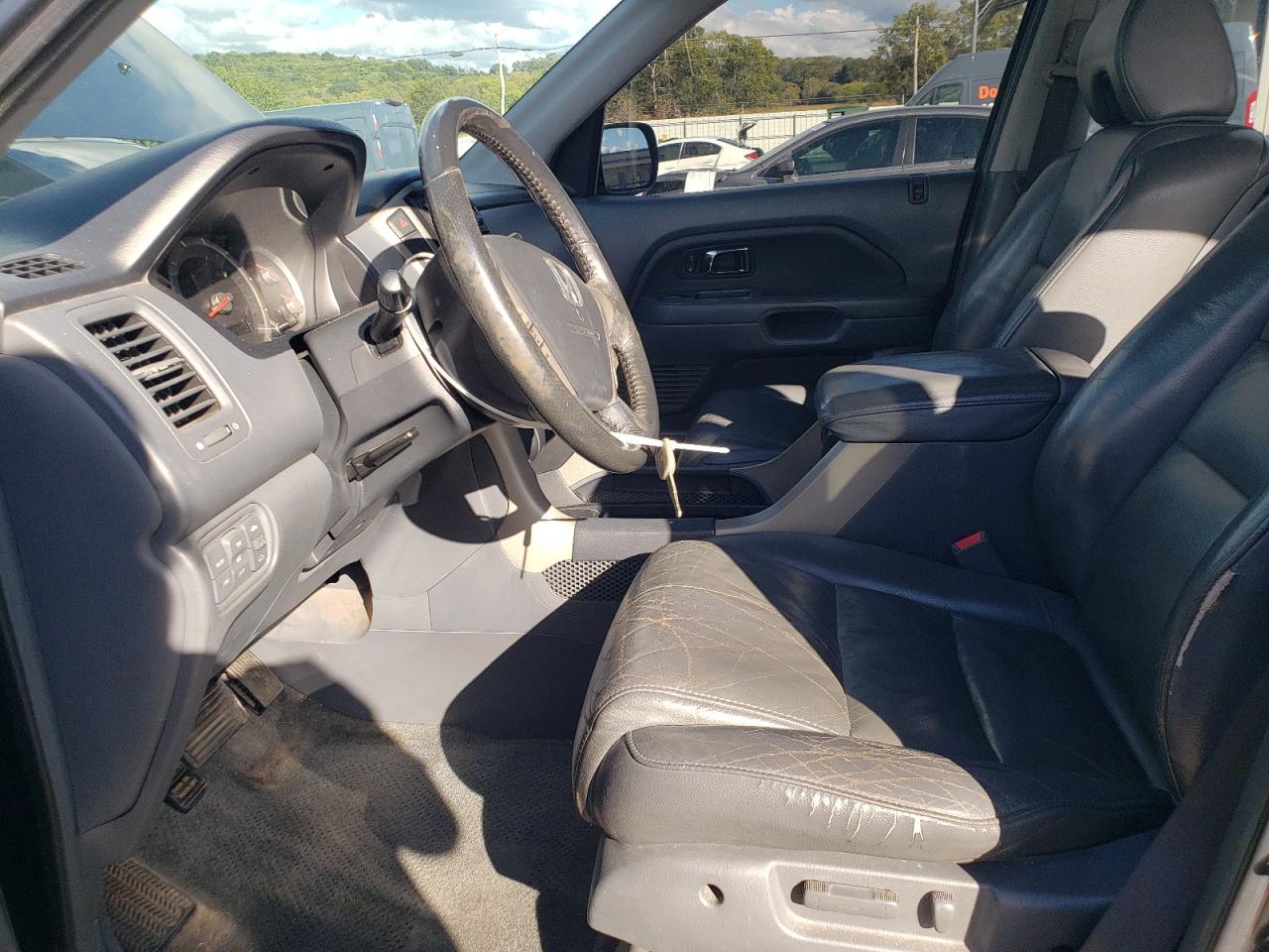 2006 Honda Pilot Ex VIN: 5FNYF28566B023211 Lot: 84813075