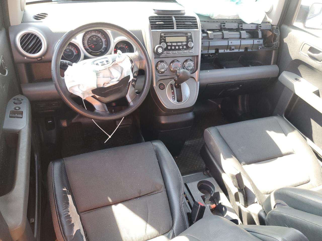 2005 Honda Element Ex VIN: 5J6YH286X5L010812 Lot: 70928635