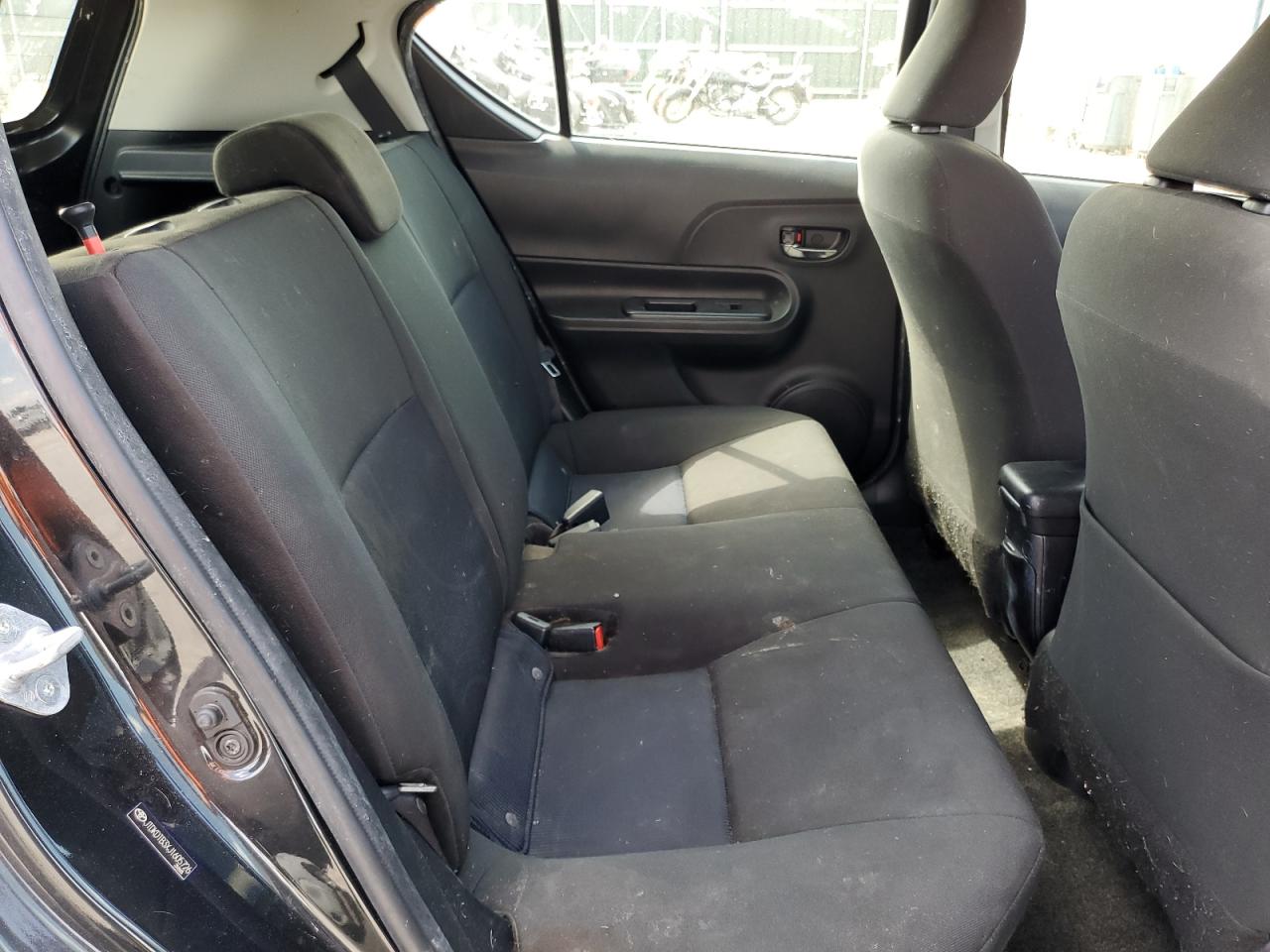 2018 Toyota Prius C VIN: JTDKDTB3XJ1605726 Lot: 70692065