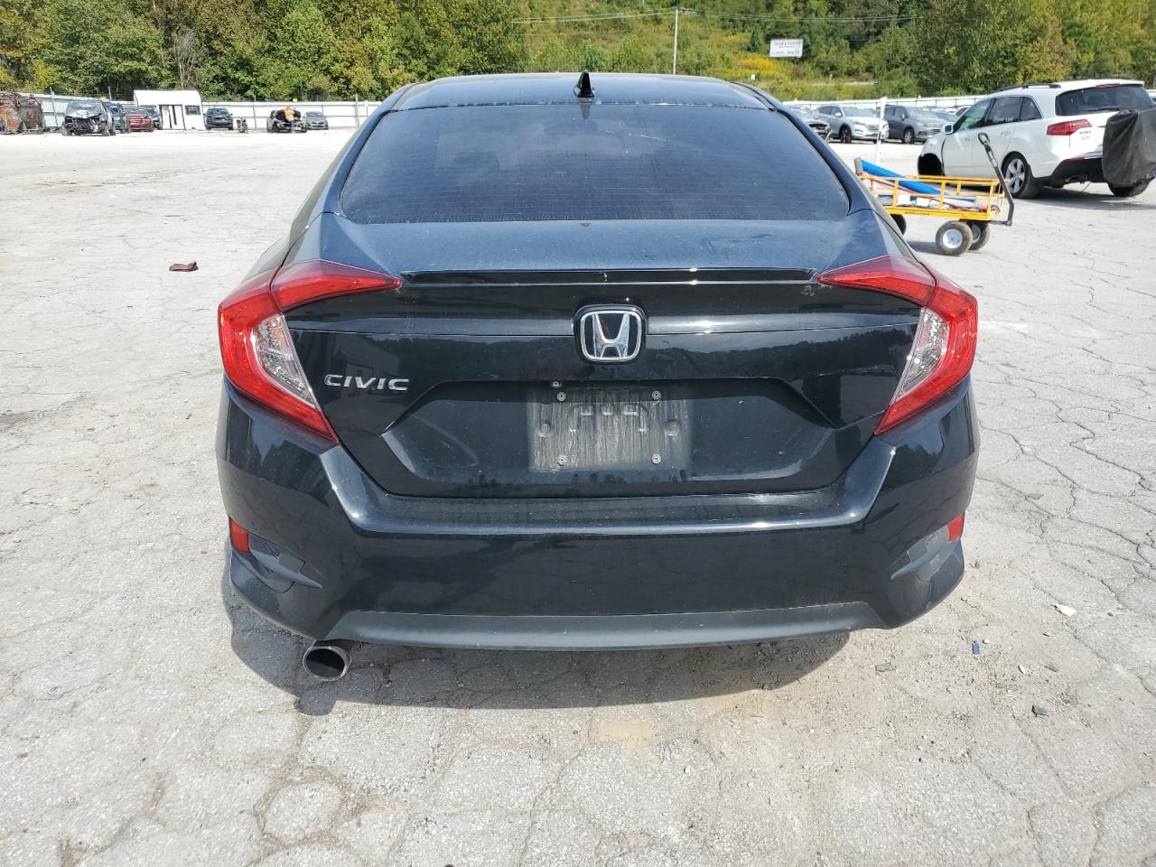 2018 Honda Civic Ex VIN: 19XFC1E32JE003372 Lot: 72039565