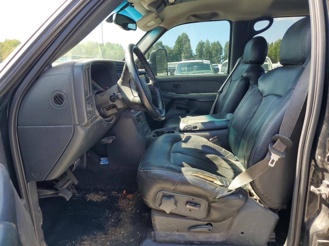 2001 Chevrolet Silverado C2500 Heavy Duty VIN: 1GCHC23G31F147958 Lot: 81145205