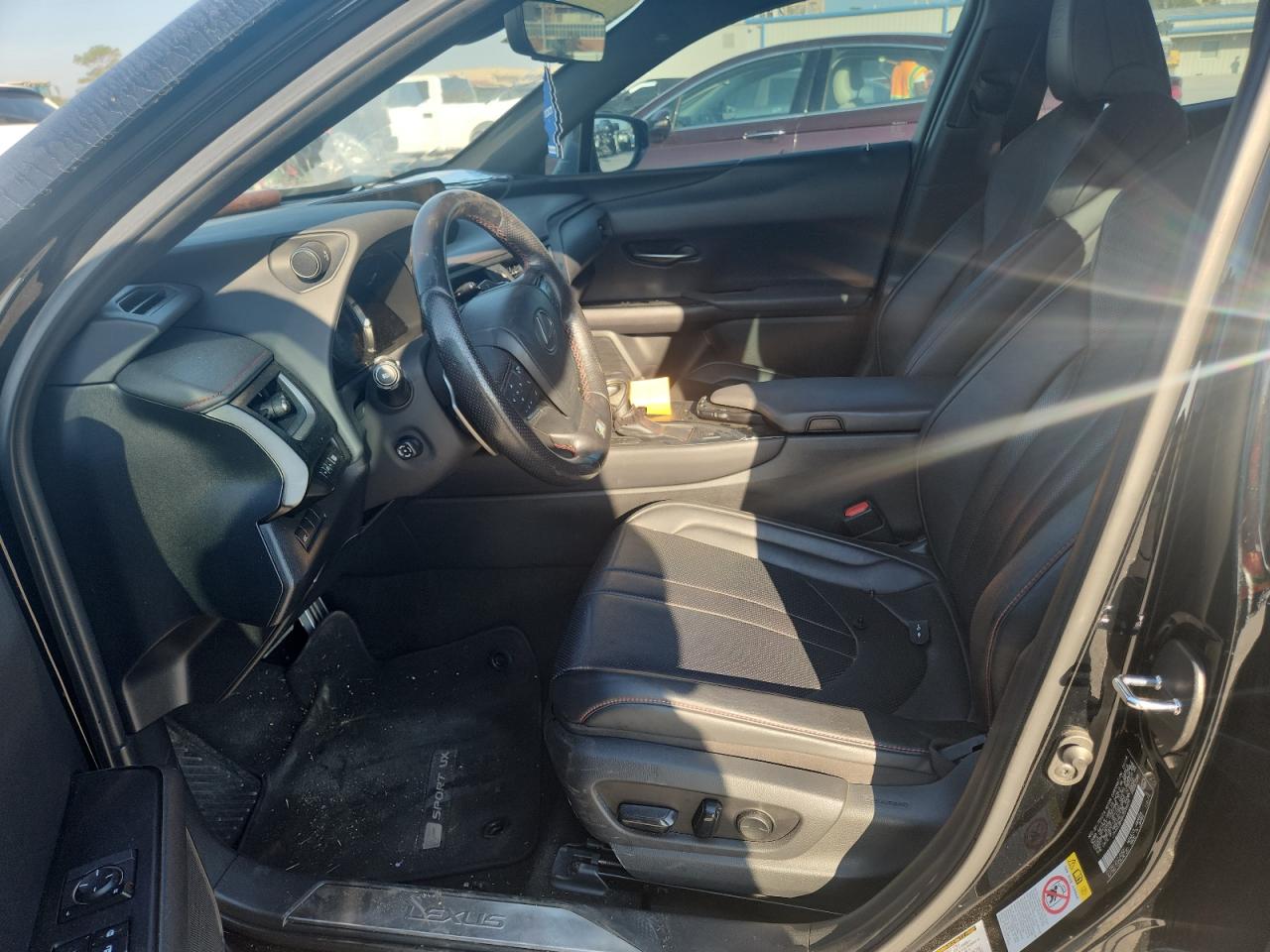 2019 Lexus Ux 200 VIN: JTHY3JBH6K2008659 Lot: 81115685