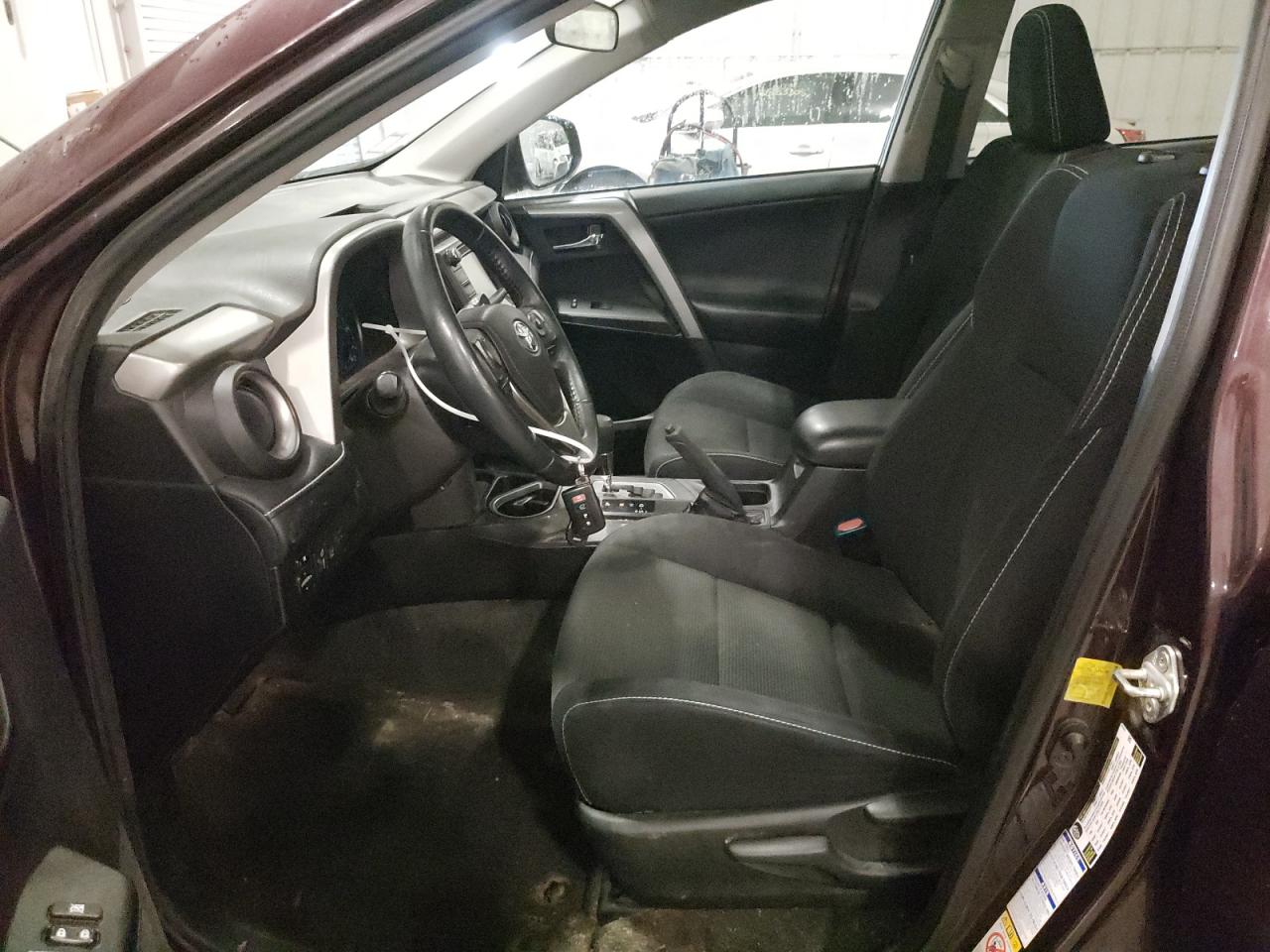 2017 Toyota Rav4 Xle VIN: 2T3RFREV7HW674054 Lot: 81339955