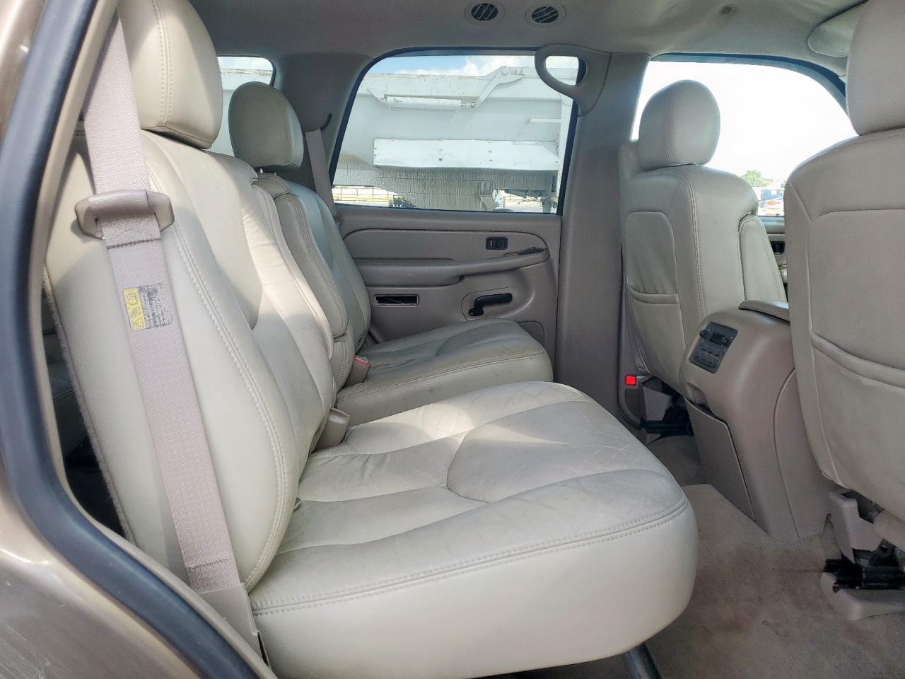 2004 GMC Yukon VIN: 1GKEC13Z44R133864 Lot: 83972345