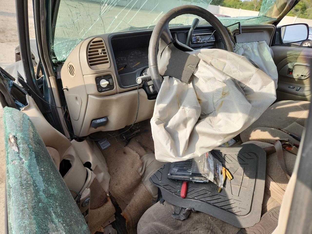 1997 Chevrolet Gmt-400 K1500 VIN: 2GCEK19R5V1212394 Lot: 71409865