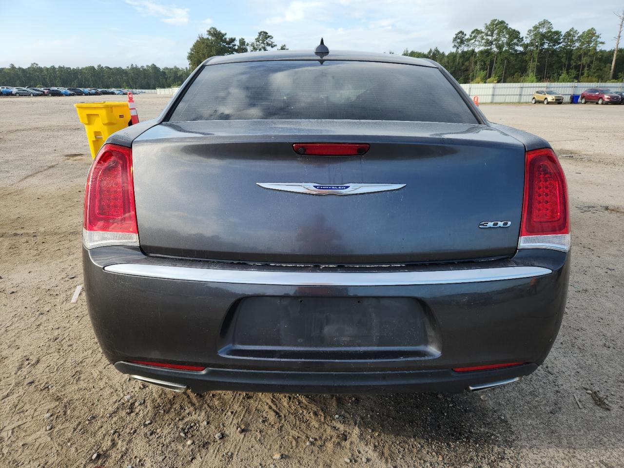 2019 Chrysler 300 Touring VIN: 2C3CCAAG1KH501200 Lot: 81669155