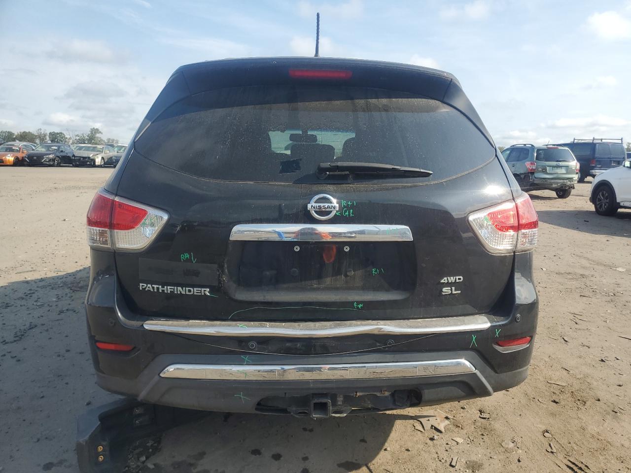 2015 Nissan Pathfinder S VIN: 5N1AR2MM7FC696152 Lot: 81258745