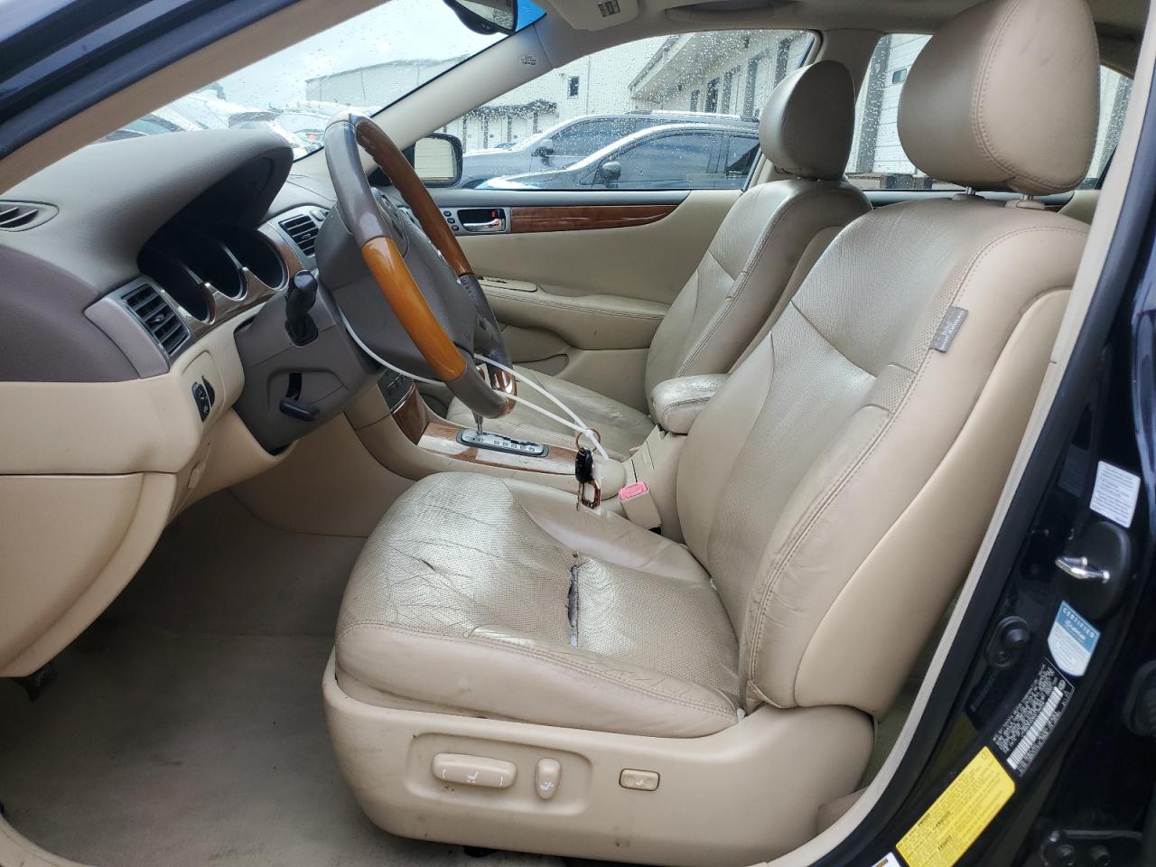 2005 Lexus Es 330 VIN: JTHBA30G355136006 Lot: 83942415