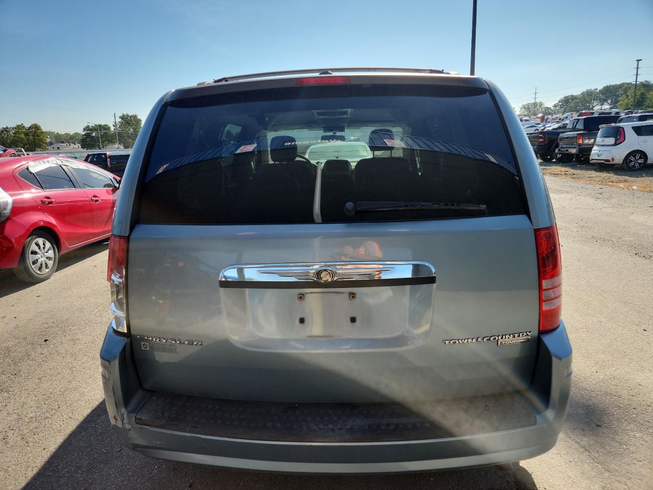 2010 Chrysler Town & Country Touring VIN: 2A4RR5D1XAR141673 Lot: 71119605