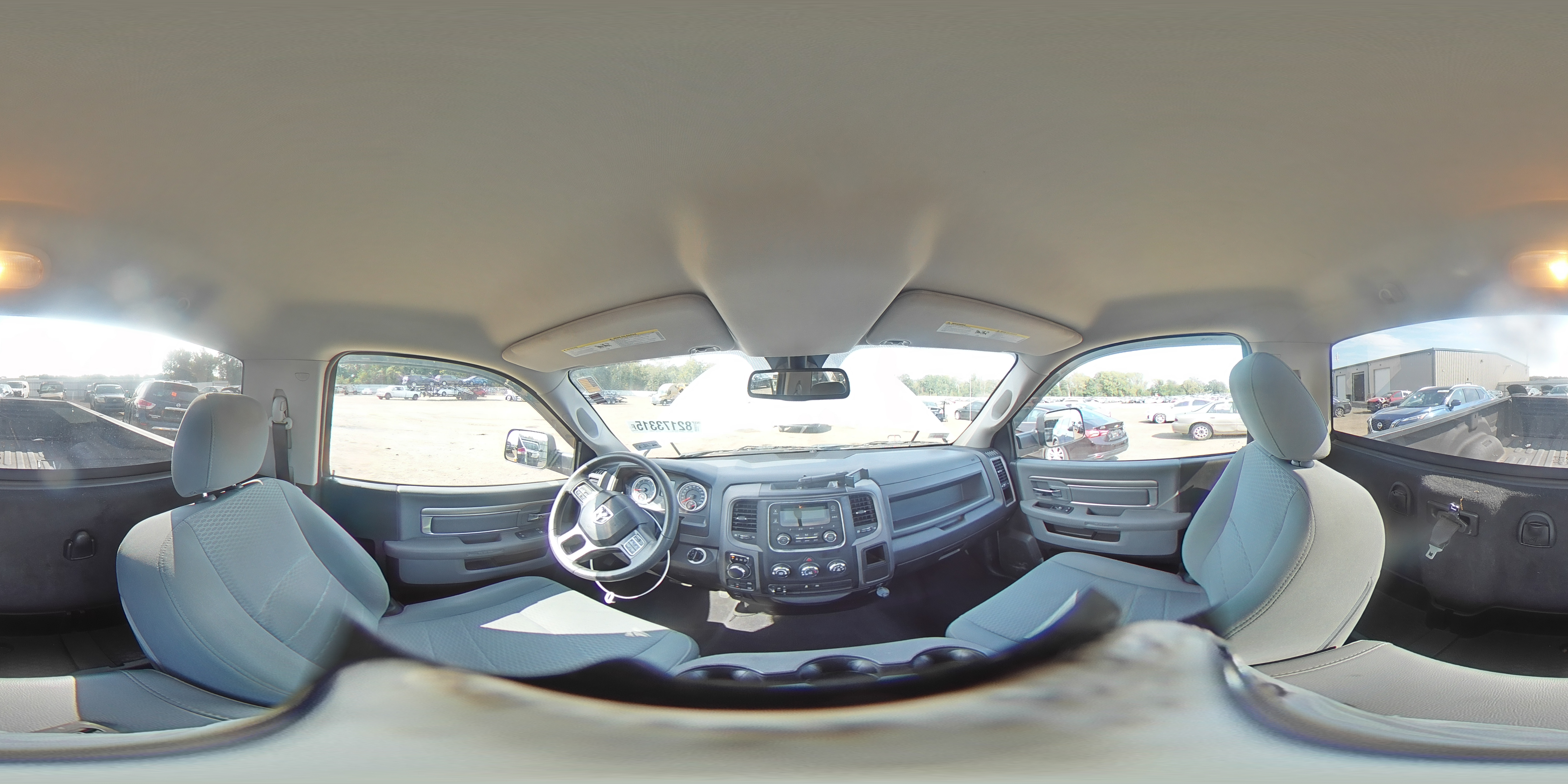 2018 Ram 1500 St VIN: 3C6JR7DT2JG186538 Lot: 82173315