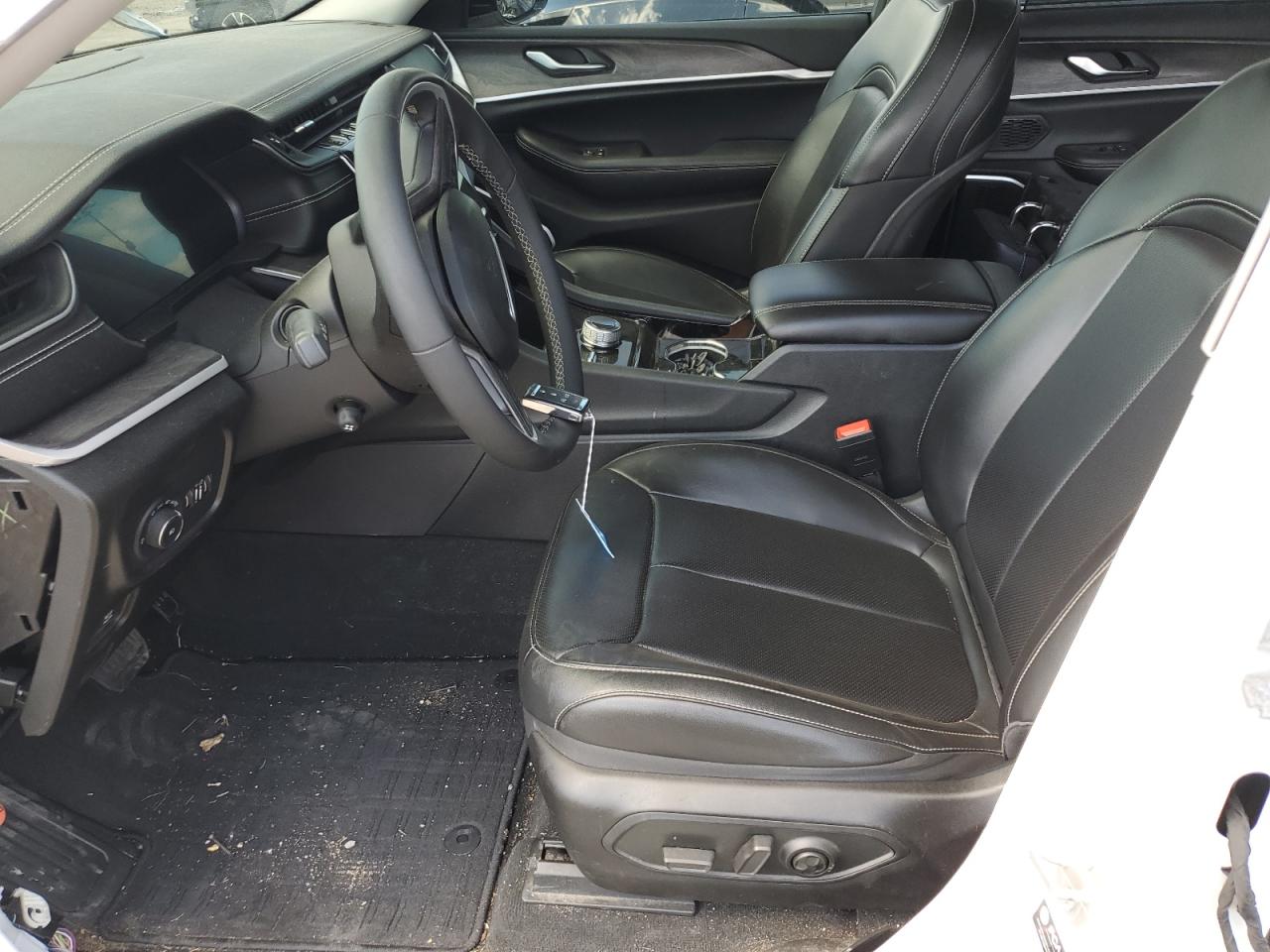 2023 Jeep Grand Cherokee L Limited VIN: 1C4RJKBG9P8863708 Lot: 70349925