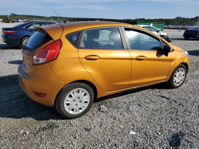  FORD FIESTA 2016 Gold