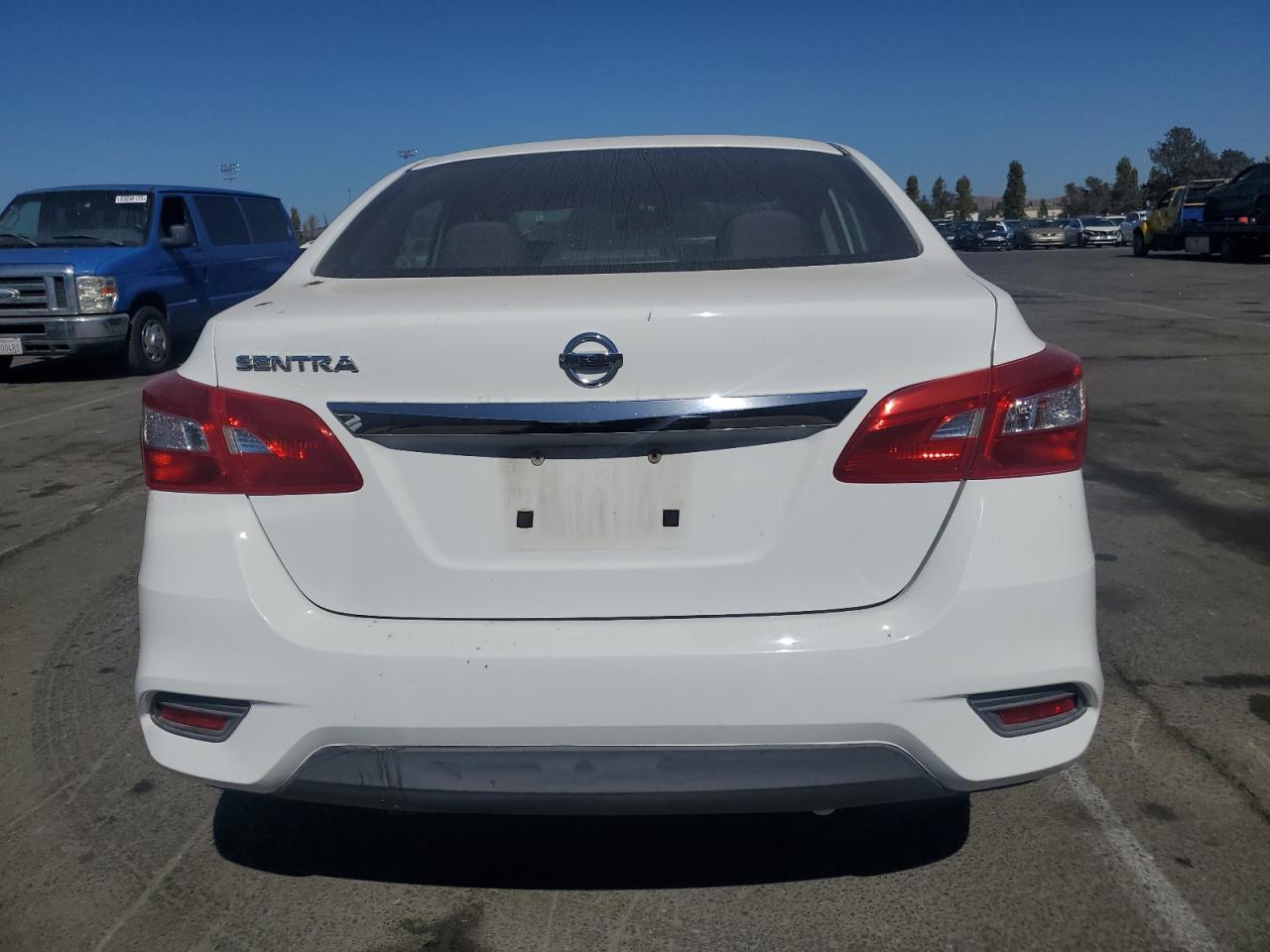 2017 Nissan Sentra S VIN: 3N1AB7AP6HY206124 Lot: 81683575