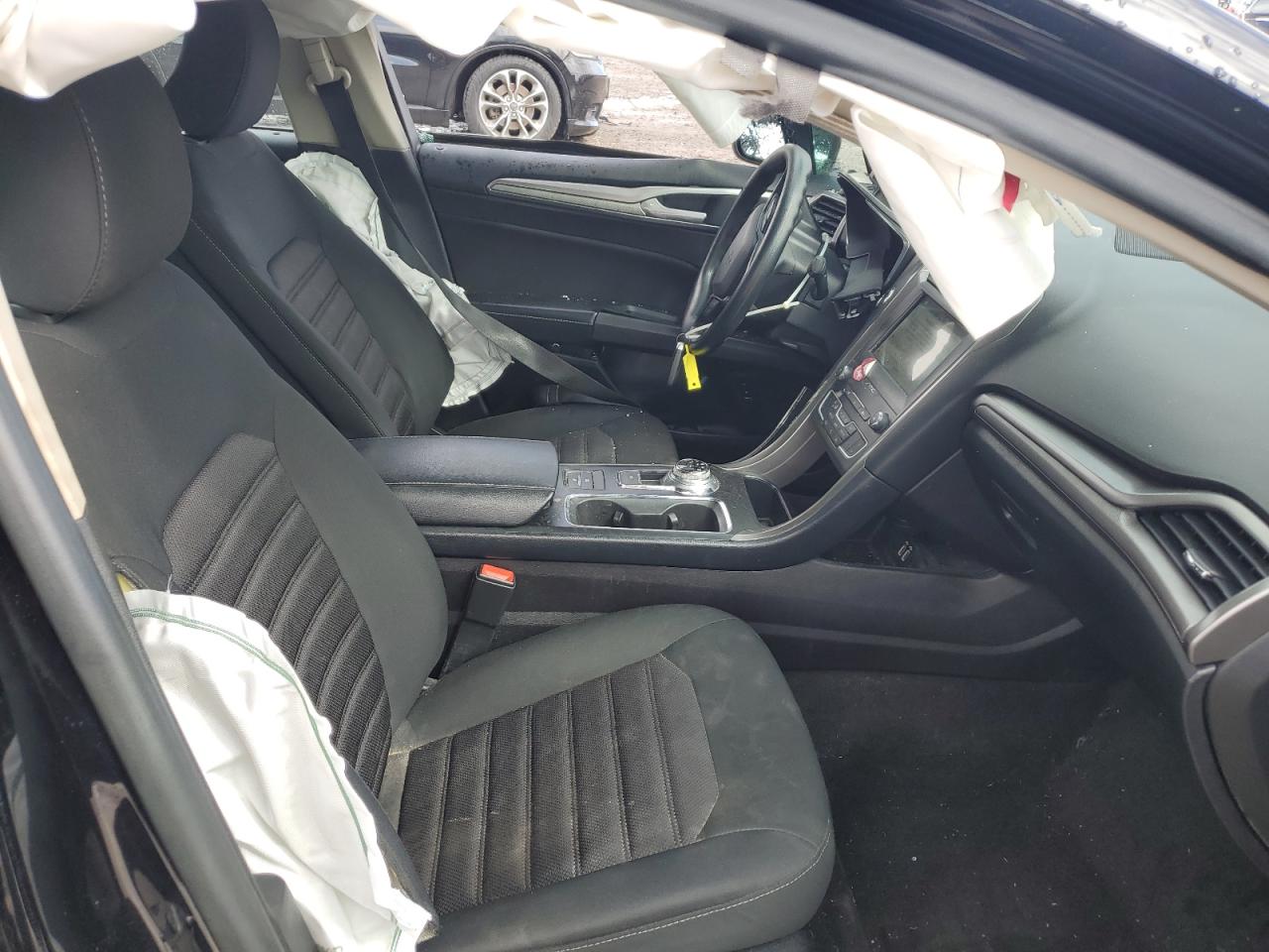 2019 Ford Fusion Se VIN: 3FA6P0LU8KR220869 Lot: 84046185