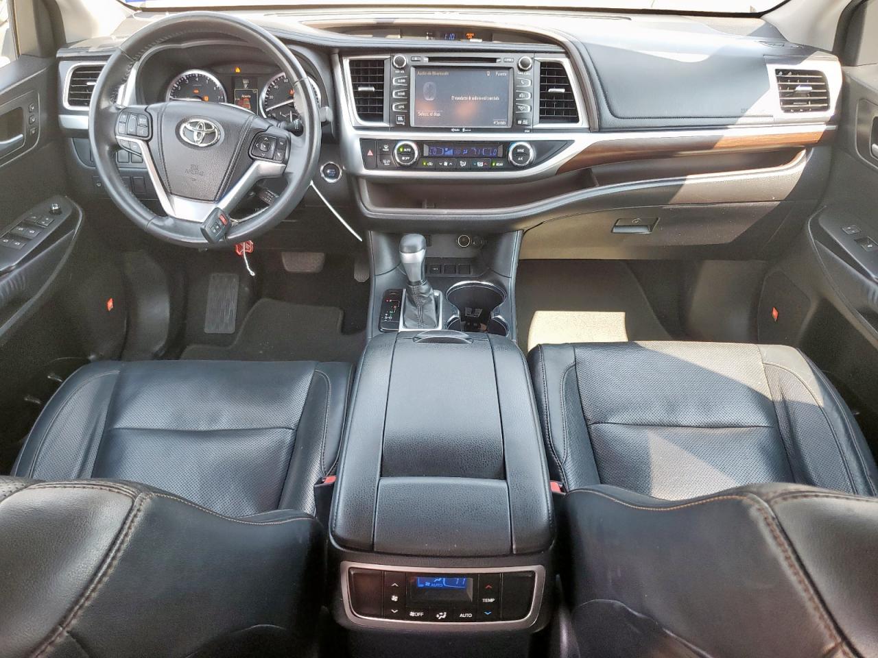 2015 Toyota Highlander Limited VIN: 5TDYKRFH0FS055438 Lot: 71420045