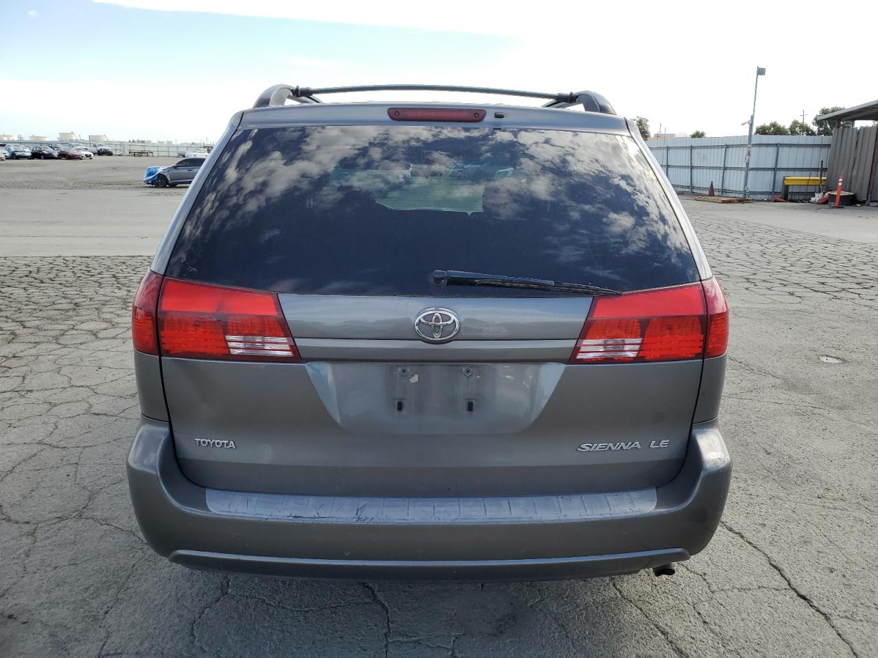 2005 Toyota Sienna Ce VIN: 5TDZA23C25S372840 Lot: 81345275