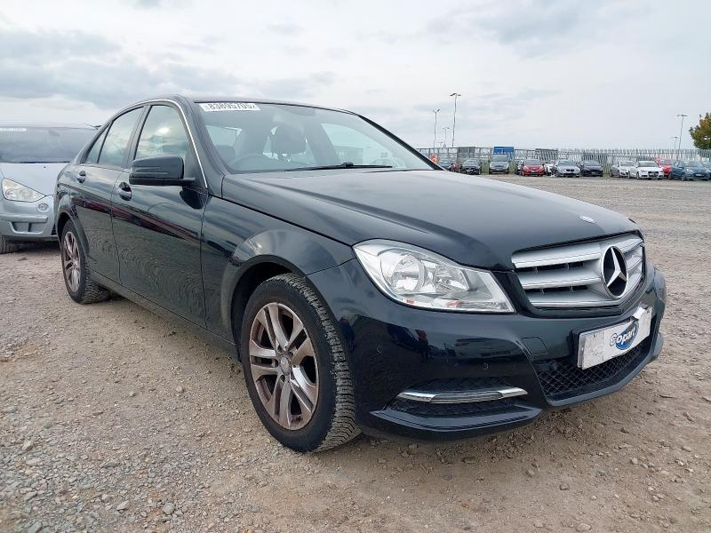 2013 MERCEDES-BENZ C CLASS C180 BLUEEFFICIENCY EXECUTIVE SE 4DR AUTO