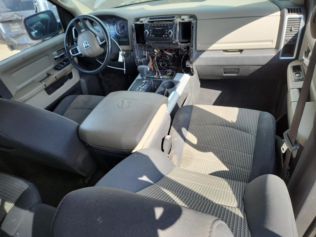 2011 Dodge Ram 1500 VIN: 1D7RV1GT8BS706760 Lot: 81205235