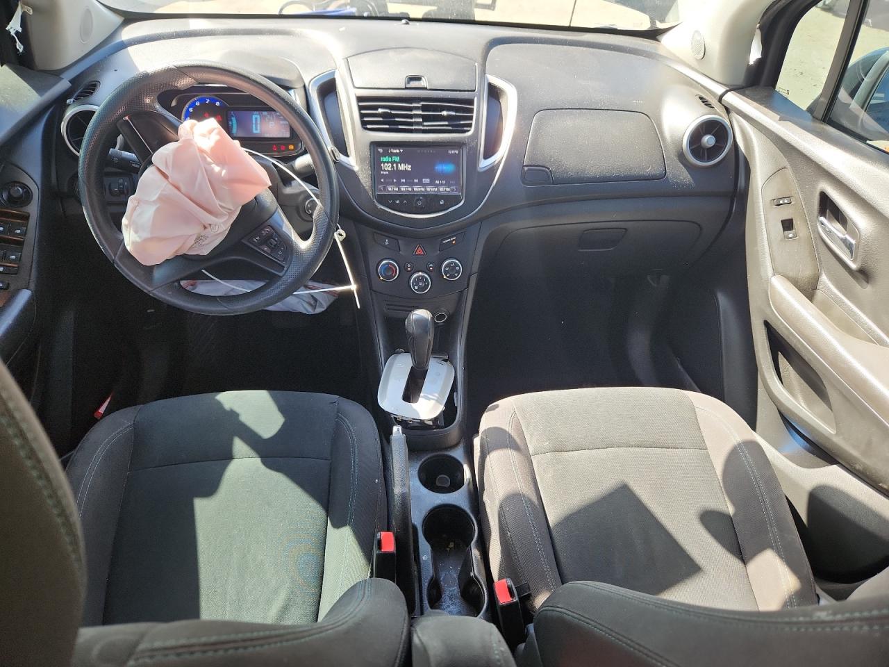 2016 Chevrolet Trax Ls VIN: KL7CJNSB5GB642201 Lot: 84231535