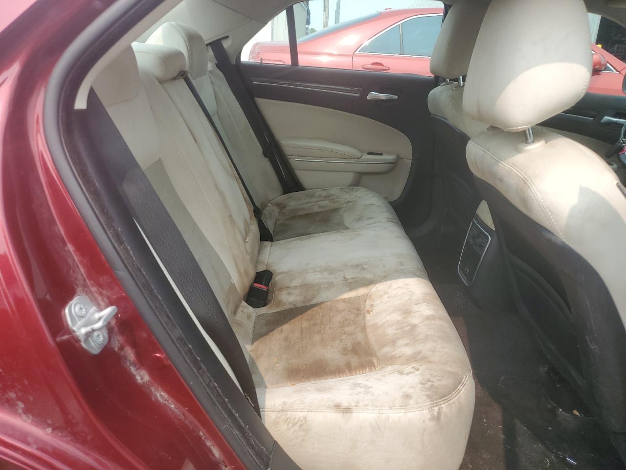 2018 Chrysler 300 Touring VIN: 2C3CCAAG5JH340560 Lot: 71191425