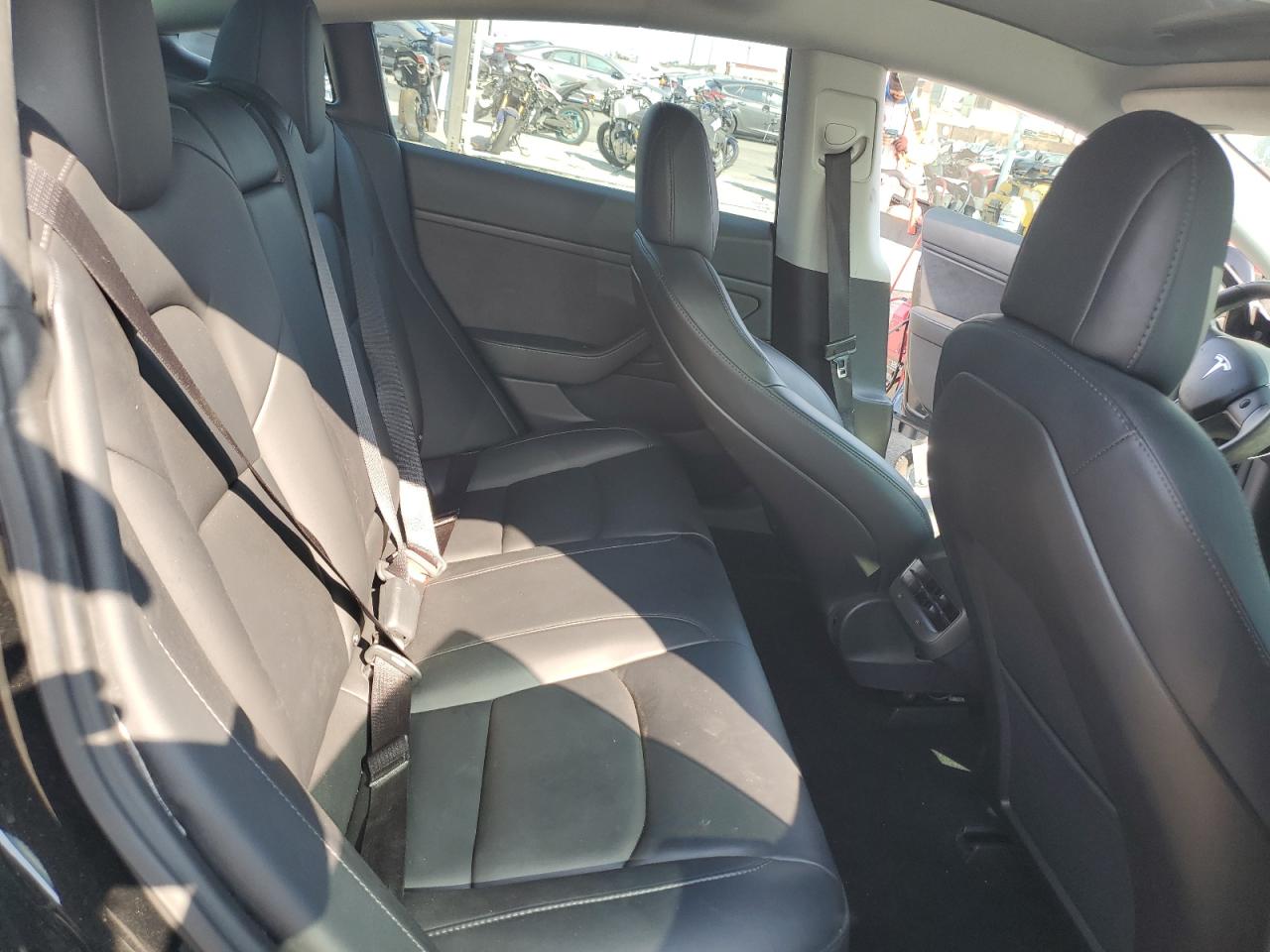 2018 Tesla Model 3 VIN: 5YJ3E1EA2JF152080 Lot: 71893925