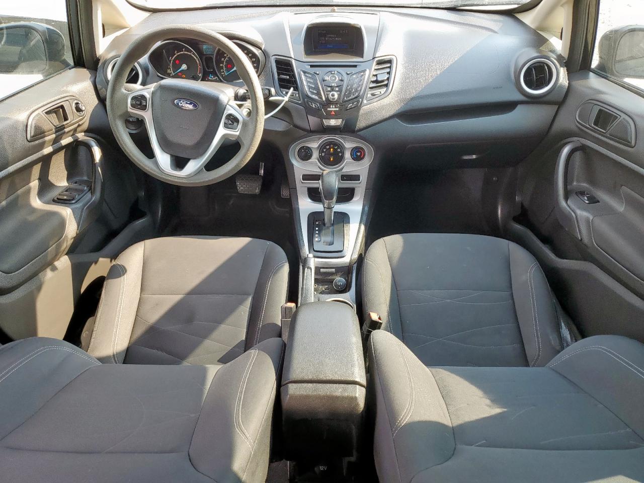 2018 Ford Fiesta Se VIN: 3FADP4EJ4JM106719 Lot: 81556075