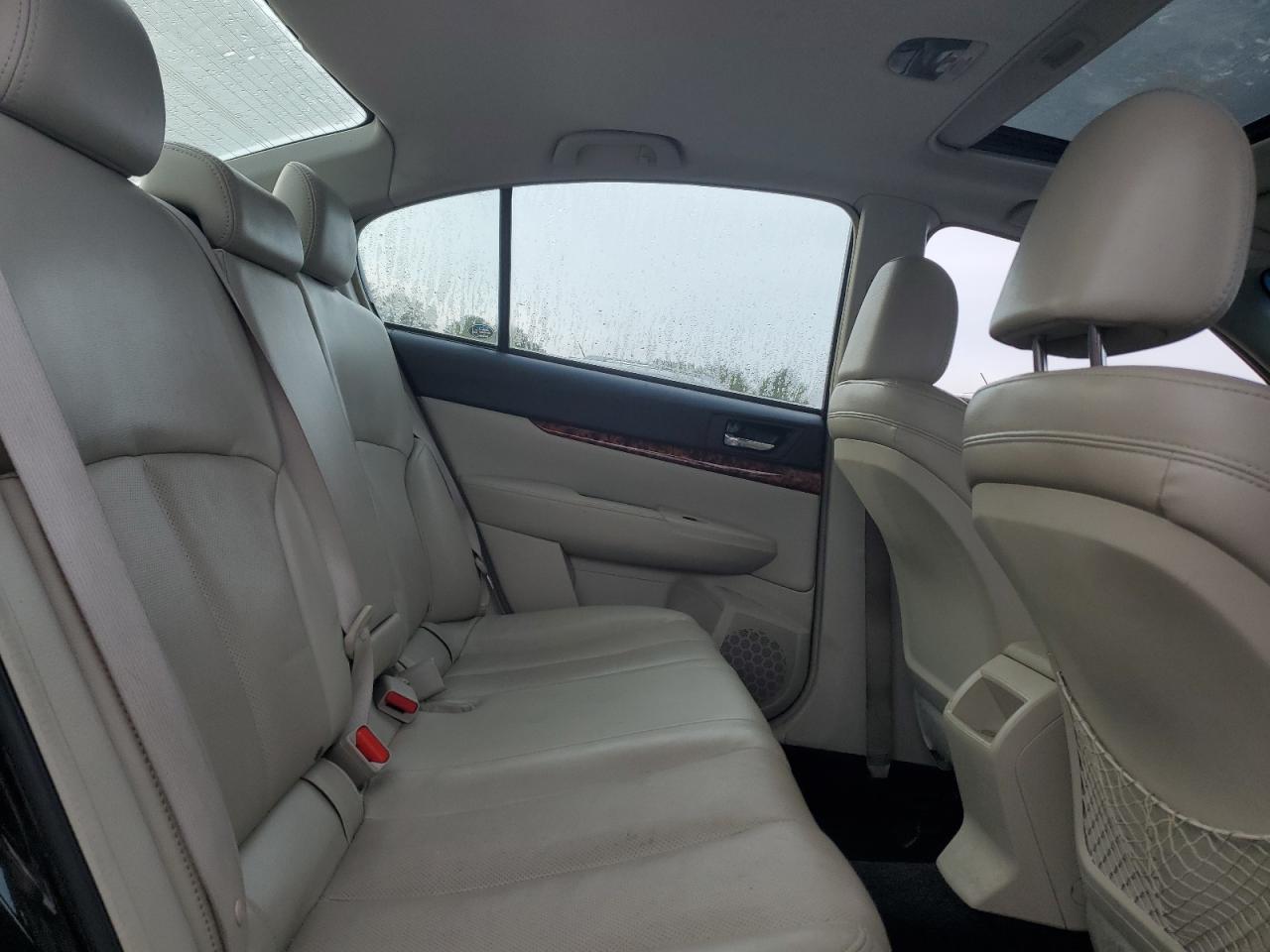 2011 Subaru Legacy 2.5I Limited VIN: 4S3BMBL69B3241226 Lot: 81789825