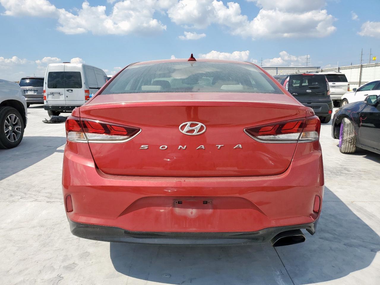 2018 Hyundai Sonata Sport VIN: 5NPE34AF5JH635033 Lot: 84258735