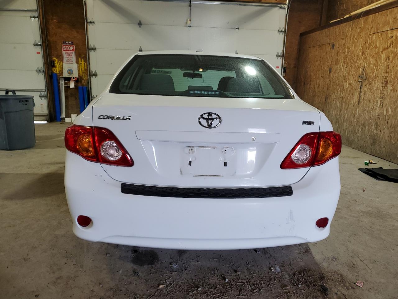 2010 Toyota Corolla Base VIN: 2T1BU4EE7AC225158 Lot: 84422865