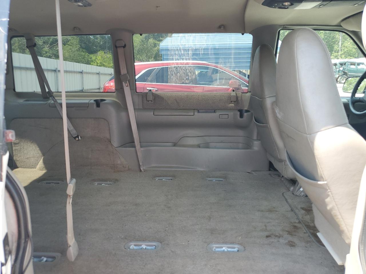 2000 Chevrolet Astro VIN: 1GNDM19W7YB211688 Lot: 71681875