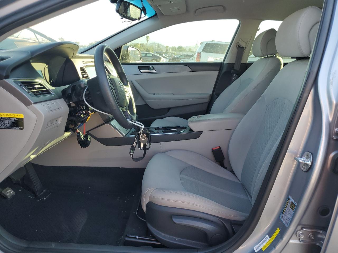 2017 Hyundai Sonata Se VIN: 5NPE24AF7HH551955 Lot: 70963225