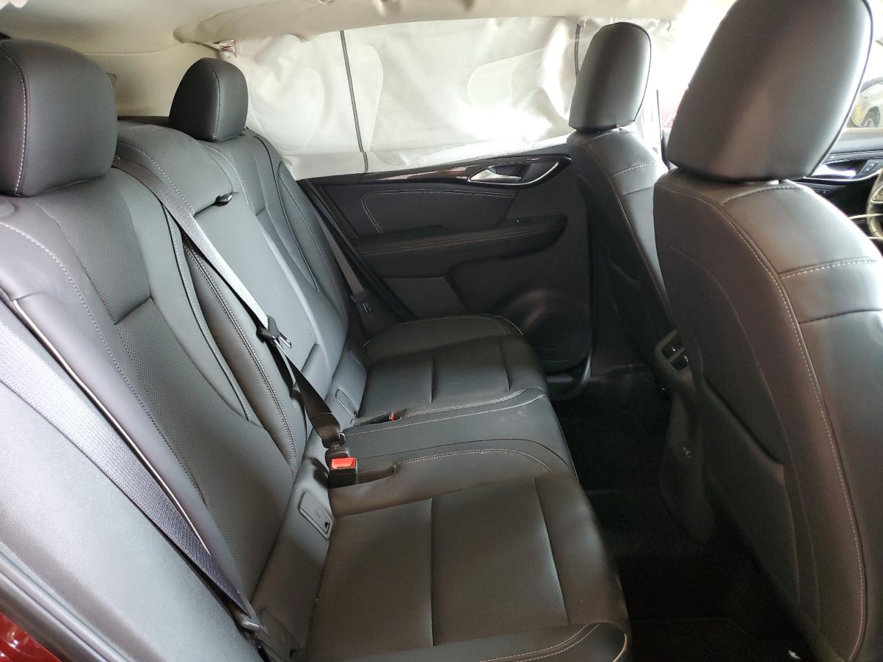 2021 Buick Envision Essence VIN: LRBFZNR41MD101127 Lot: 71643625