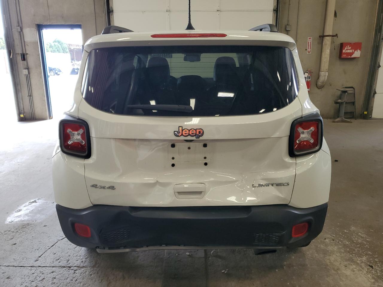 2020 Jeep Renegade Limited VIN: ZACNJBD18LPL89211 Lot: 71411015