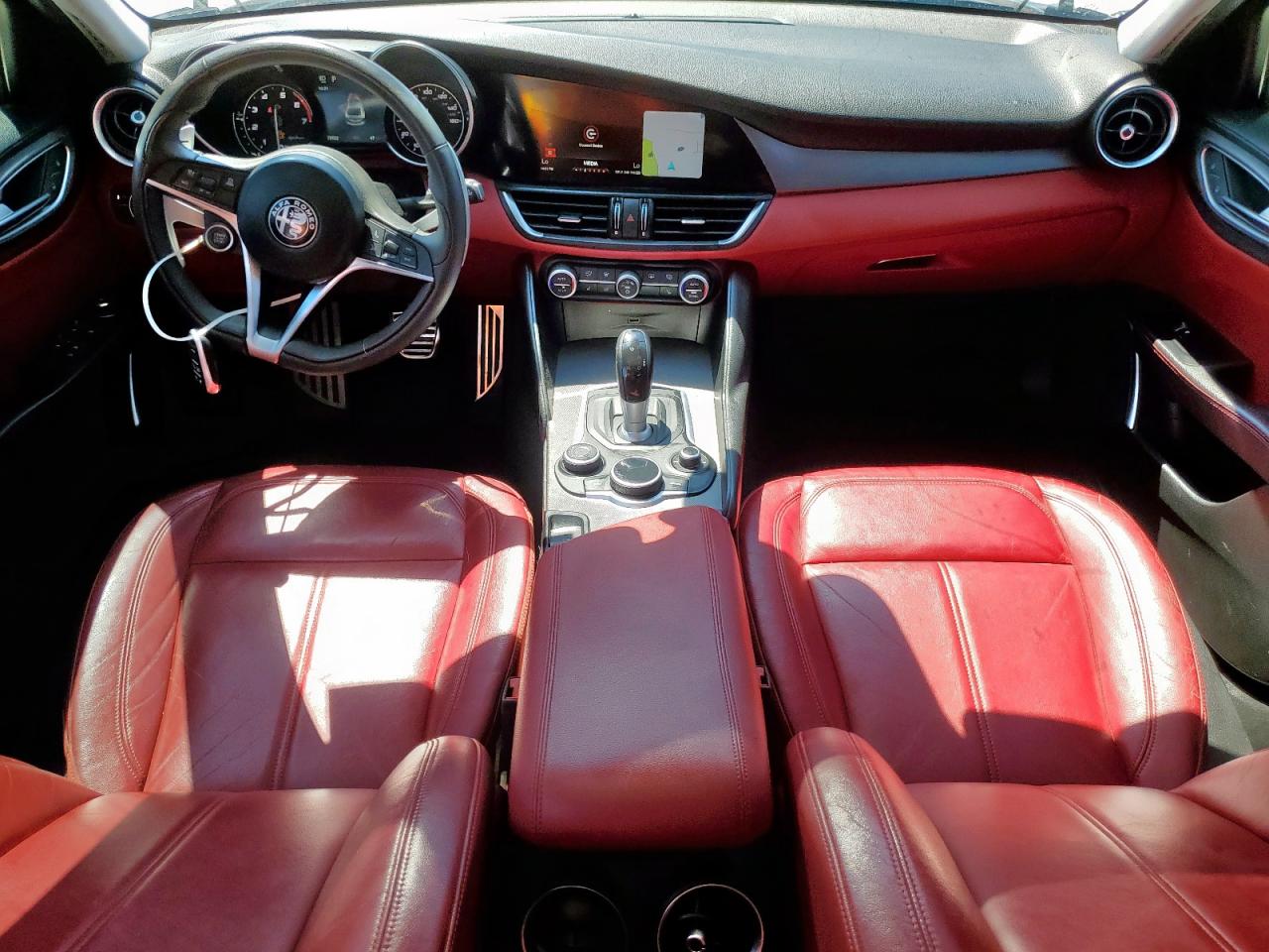 2017 Alfa Romeo Giulia Q4 VIN: ZARFAEDNXH7551152 Lot: 70716145