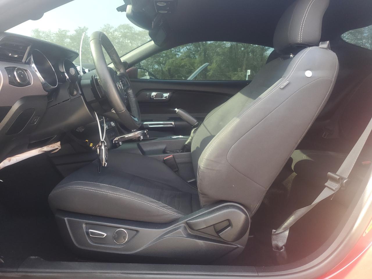 2017 Ford Mustang VIN: 1FA6P8TH8H5246983 Lot: 81306555