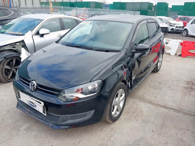 VOLKSWAGEN POLO 2011