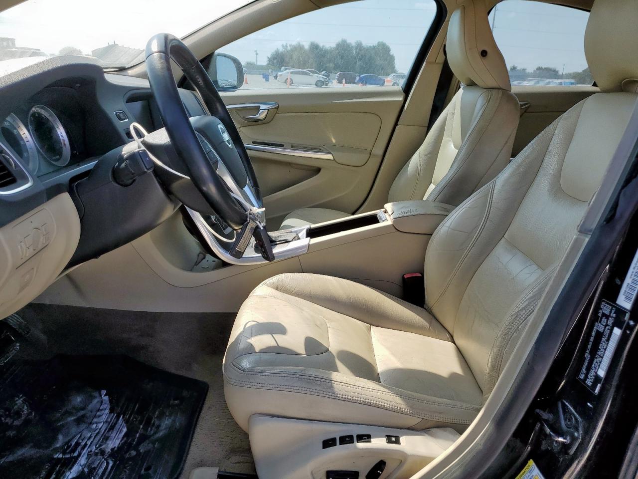 2013 Volvo S60 T5 VIN: YV1612FHXD1214262 Lot: 81302875