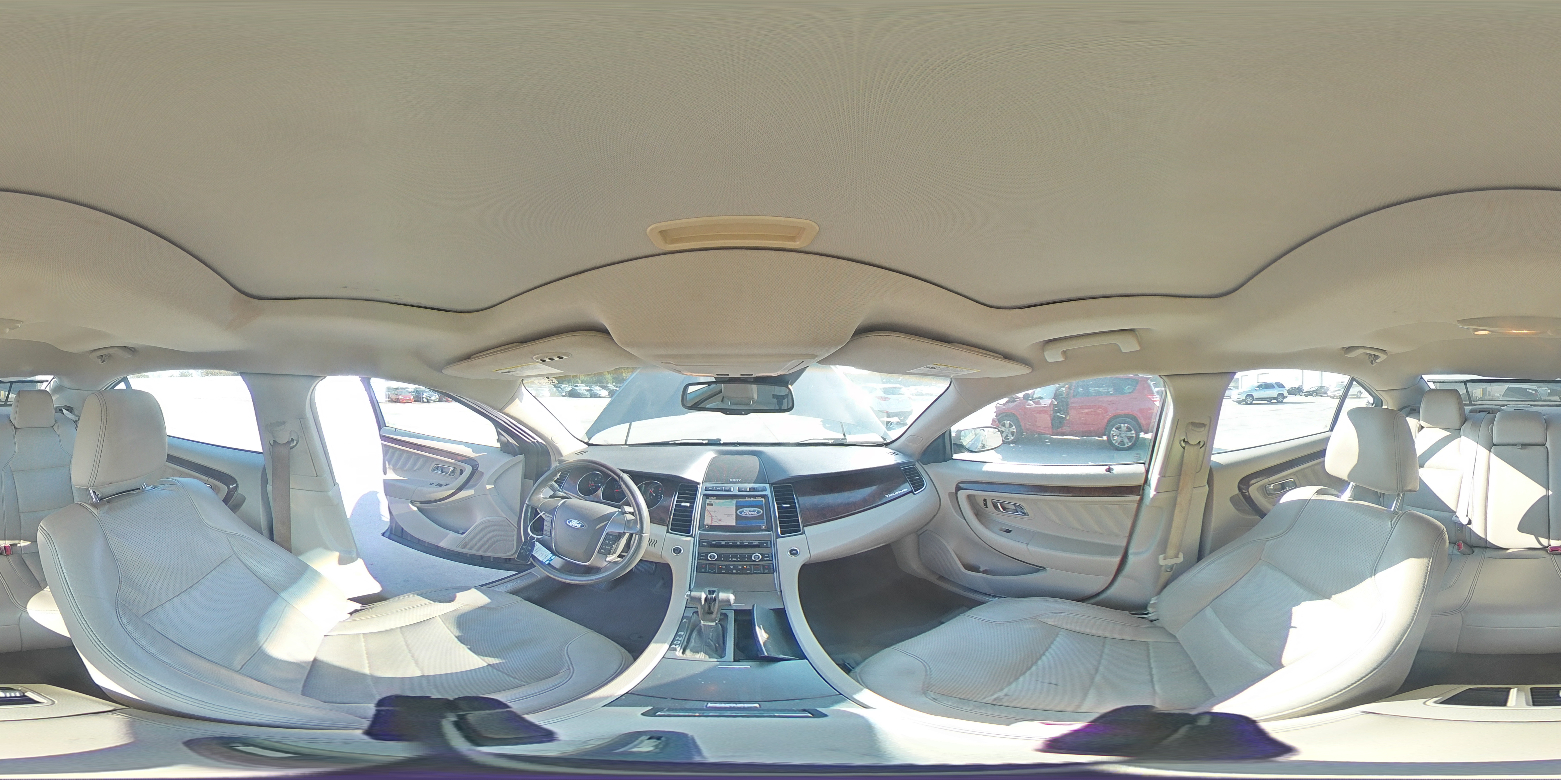 2011 Ford Taurus Limited VIN: 1FAHP2FW8BG121106 Lot: 81204495