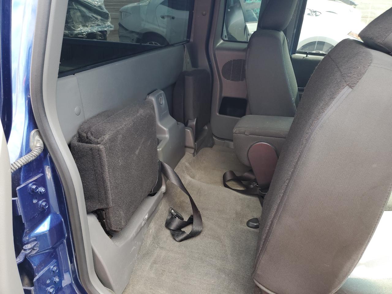 2011 Ford Ranger Super Cab VIN: 1FTLR4EE6BPB10916 Lot: 81625245